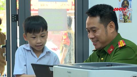 Tăng ca cấp căn cước, định danh điện tử cho học sinh trước kỳ thi