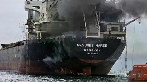 Eo biển Hormuz vẫn “nóng”, hàng nghìn thuỷ thủ mắc kẹt