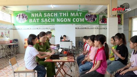 Tăng ca cấp căn cước và tài khoản định danh điện tử cho học sinh