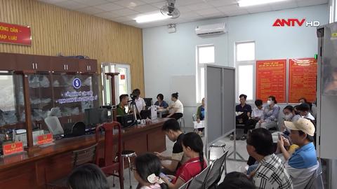 Công an TP.HCM cấp căn cước, định danh điện tử cho trẻ em xuyên lễ