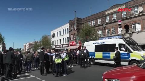 Anh điều tra vụ đâm dao nhằm vào cộng đồng Do Thái theo hướng khủng bố