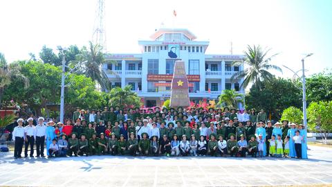 Chuyến hải trình đặc biệt đến Quần đảo Trường Sa, Nhà giàn DK1