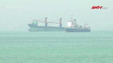 Hơn 30 tàu hàng lưu thông qua eo biển Hormuz
