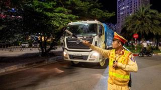 Hà Nội siết chặt kiểm soát xe tải trọng lớn, xe chuyên dụng