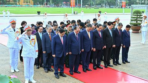 Lãnh đạo Đảng, Nhà nước vào Lăng viếng Chủ tịch Hồ Chí Minh