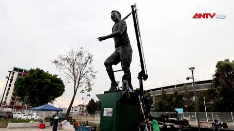 Mexico dựng tượng Vua bóng đá Pelé tại sân vận động Jalisco