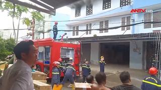 Cháy kho điện máy ở xã Xuân Thới Sơn
