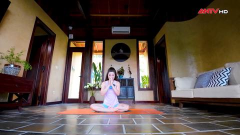 Yoga: Làm mềm tay vai cân đối
