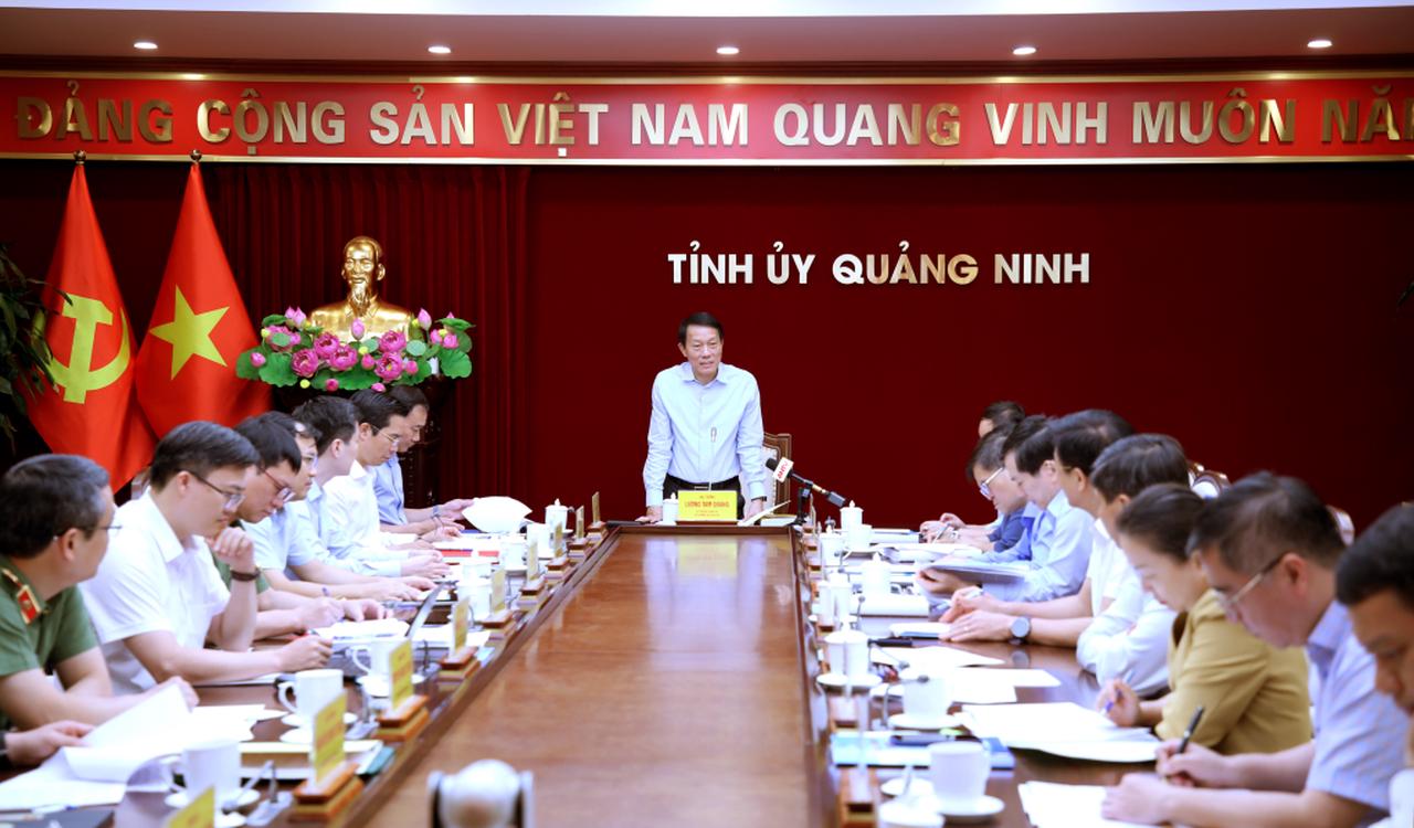Thông qua dự thảo báo cáo kết quả kiểm tra (Đợt 2) đối với Ban Thường vụ Tỉnh ủy Quảng Ninh 