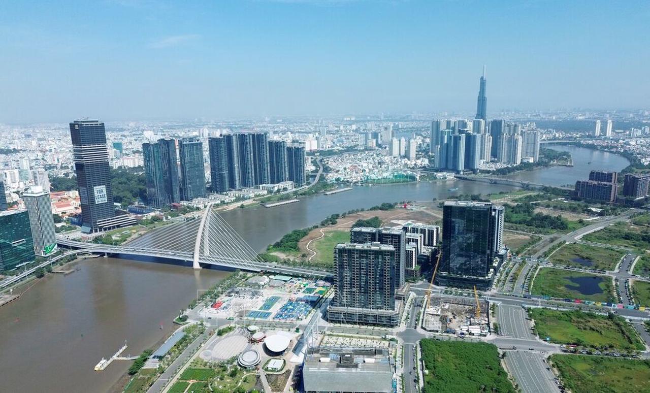 Toàn văn Nghị quyết của Bộ Chính trị về xây dựng và phát triển TP.HCM trong kỷ nguyên mới