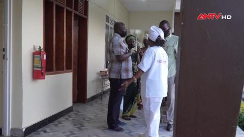 Phụ nữ Cộng hòa Congo gồng mình chống dịch Ebola 