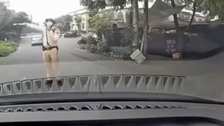 Xác minh vụ tài xế đi sai làn, tranh cãi với CSGT 