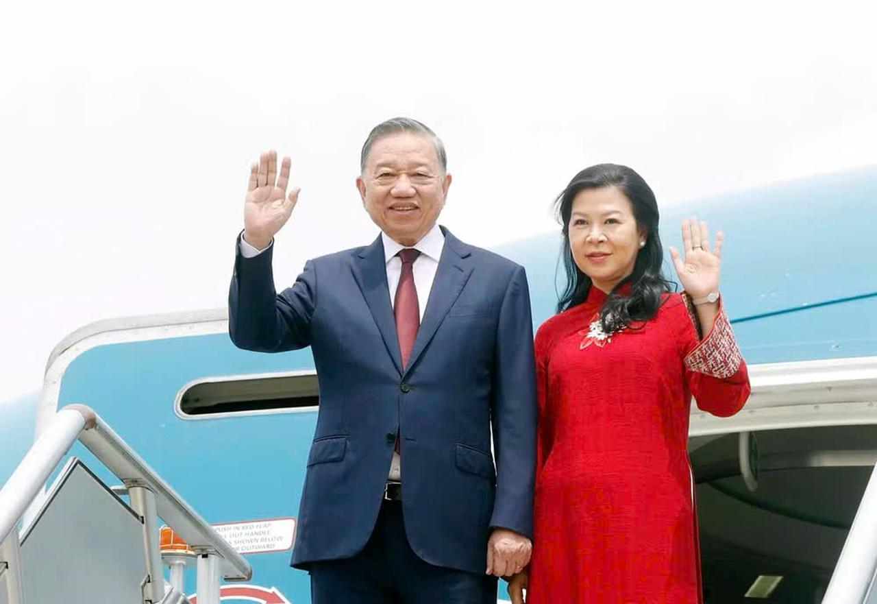 Tổng Bí thư, Chủ tịch nước Tô Lâm và Phu nhân tới Manila bắt đầu thăm cấp Nhà nước Philippines Tổng Bí thư, Chủ tịch nước Tô Lâm và Phu nhân tới Manila bắt đầu thăm cấp Nhà nước Philippines