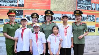Tập huấn “Kỹ năng sử dụng AI” cho con CBCS Công an