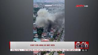 Cháy cửa hàng xe máy điện ở Lai Xá