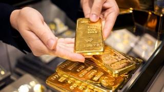   Siết quản lý nhập vàng nguyên liệu để tái xuất