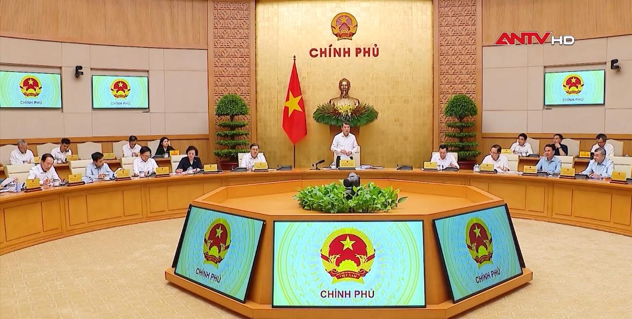 Thủ tướng Lê Minh Hưng chủ trì phiên họp Chính phủ thường kỳ tháng 5