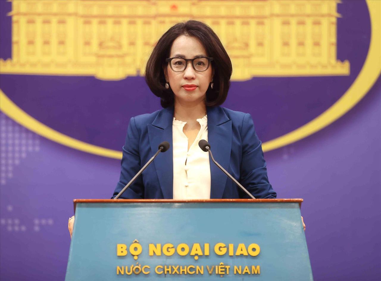 Họp báo thường kỳ Bộ Ngoại giao