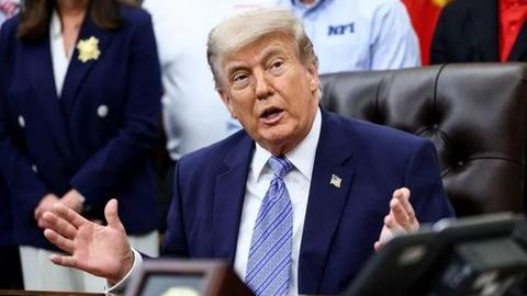 Tổng thống Donald Trump thông báo đàm phán với Tehran đang đạt ‘thành công lớn’