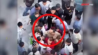 Lật tẩy "nữ quái" sau những vòng vây vô hình