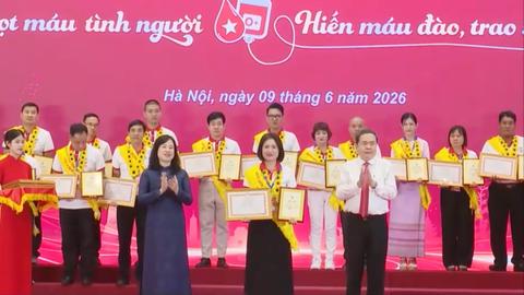  Tôn vinh 100 ngườ hiến máu tiêu biểu năm 2026