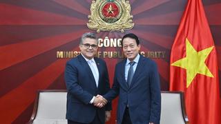 Bộ trưởng Lương Tam Quang tiếp Đại sứ Palestine