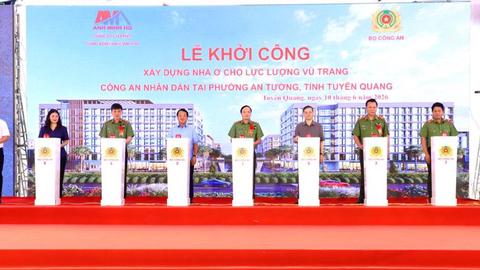 Thứ trưởng Đặng Hồng Đức dự khởi công nhà ở xã hội tại Tuyên Quang