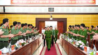 Thứ trưởng Nguyễn Văn Long làm việc với Công an tỉnh Quảng Trị