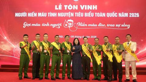 Khi nghĩa cử cao đẹp dần trở thành thói quen