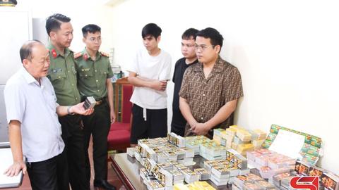Triệt phá đường dây lừa đảo livestream bán vé cào trúng thưởng