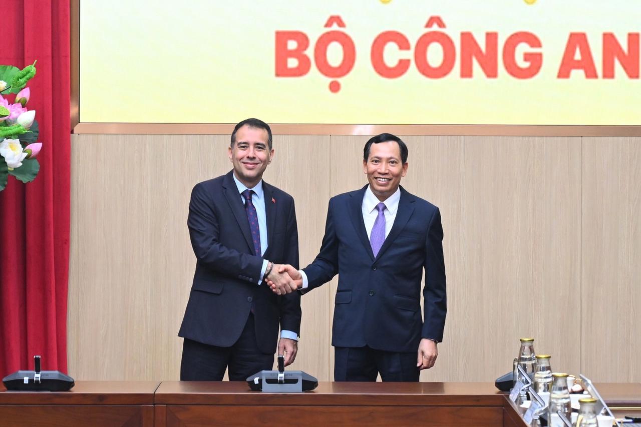 Thứ trưởng Lê Văn Tuyến tiếp Đại sứ và đoàn doanh nghiệp công nghệ an ninh Thổ Nhĩ Kỳ
