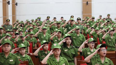Học làm chiến sĩ Công an: Trải nghiệm để trưởng thành