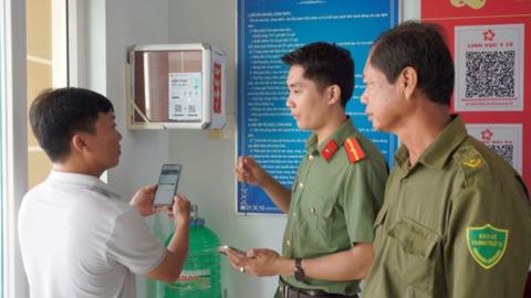 Gần dân hơn qua mô hình “Hộp thư an ninh số”