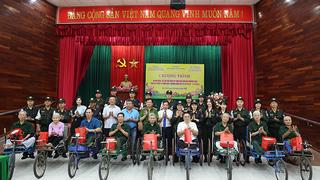 Khám bệnh, tư vấn sức khỏe miễn phí cho thương bệnh binh nặng