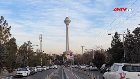 Iran tuyên bố không đàm phán với Mỹ về tên lửa đạn đạo