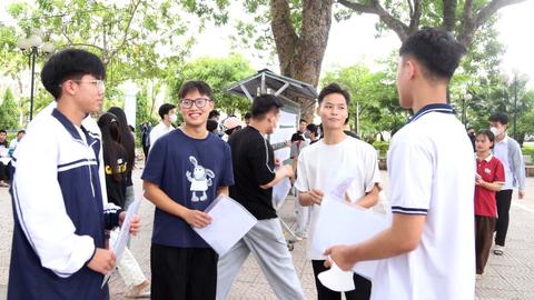 Dự báo điểm chuẩn đại học giảm