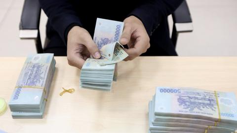 Thu ngân sách 6 tháng đạt gần 62% dự toán
