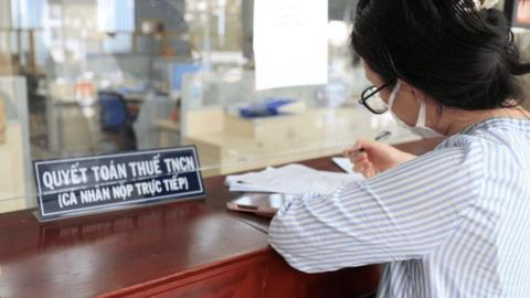 Người lao động thu nhập trên 28,6 triệu đồng/tháng mới phải nộp thuế