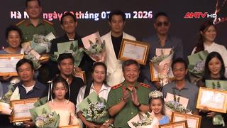 Gặp mặt, tổng kết phim "Tận hiến" 