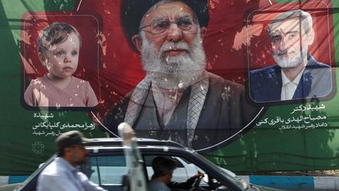 Lễ tang cựu lãnh tụ tối cao Iran