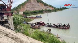 Phát hiện 6 tàu khai thác cát trái phép trên sông Lam