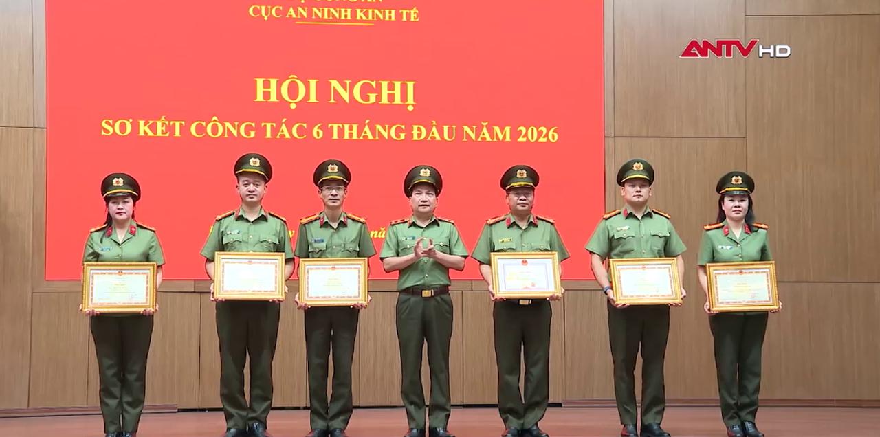 Nâng tầm công tác tham mưu chiến lược trên lĩnh vực kinh tế