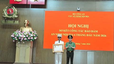 Xây dựng hệ thống cơ sở dữ liệu an ninh nội địa