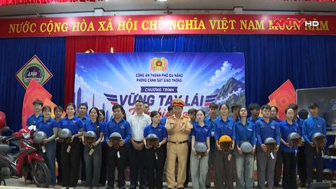 “Vững tay lái - Trọn bình an” trên những cung đường