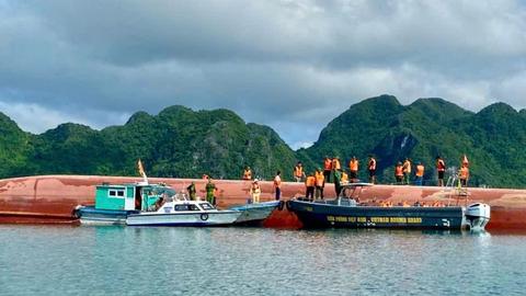 Vụ lật tàu ở Vân Đồn: Tìm thấy thi thể 1 nạn nhân