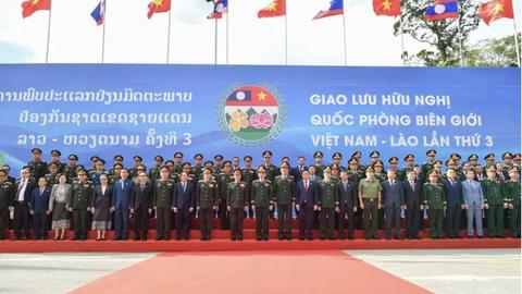 Cùng xây dựng biên giới hòa bình, hữu nghị, ổn định, hợp tác và phát triển