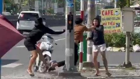 Truy xét nhóm đối tượng tấn công đôi nam nữ trên QL1