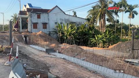 Quốc lộ 14B tiếp tục chậm tiến độ, cuộc sống người dân bị đảo lộn