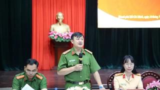 Công an TP.HCM đối thoại trực tiếp với người dân về thủ tục hành chính
