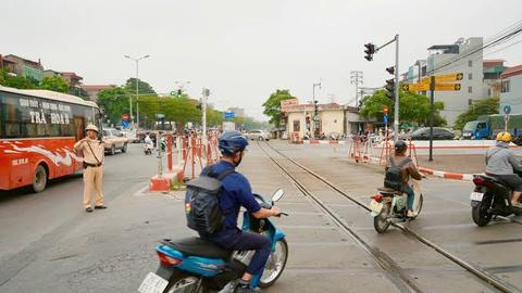 Ngăn ngừa tai nạn tại các lối đi tự mở qua đường sắt 